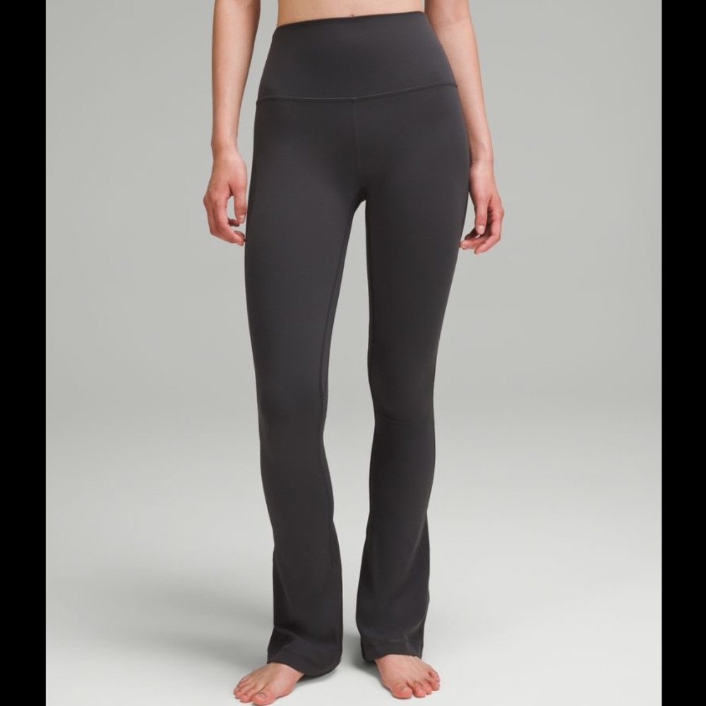 NWT LULULEMON ALIGN MINI FLARE PANT